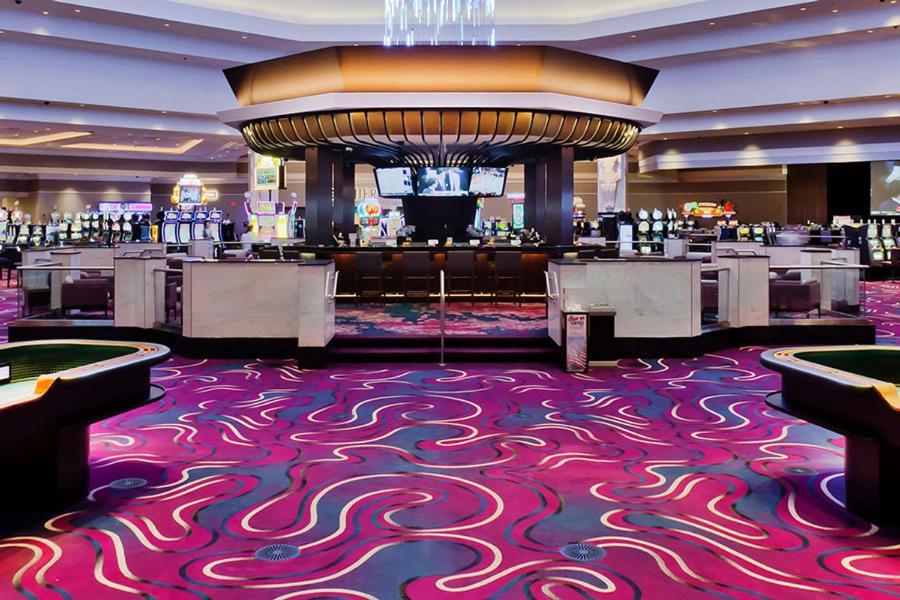 Riverside Casino & Golf Resort ภายนอก รูปภาพ